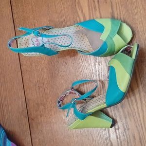 Bettie Page Green Heels Size 10